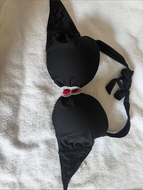 VENUS Black Molded Padded Bikini Top